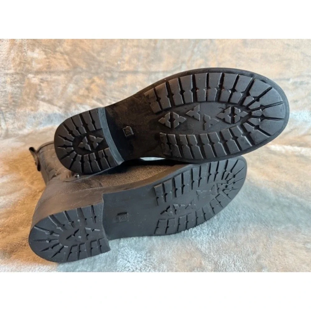 Shoe Dazzle Rain Boots Women's‎ Size 8 Black